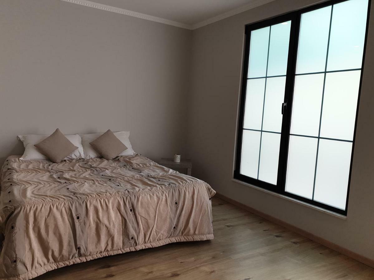 Apartament 27 Tirana